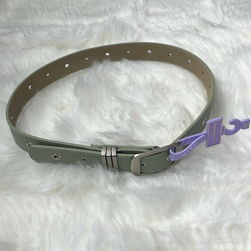 🆕 Madden Belt Sage Green Size Small